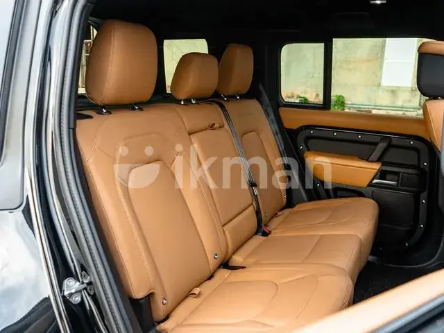 Land Rover Defender 2025 photo 4