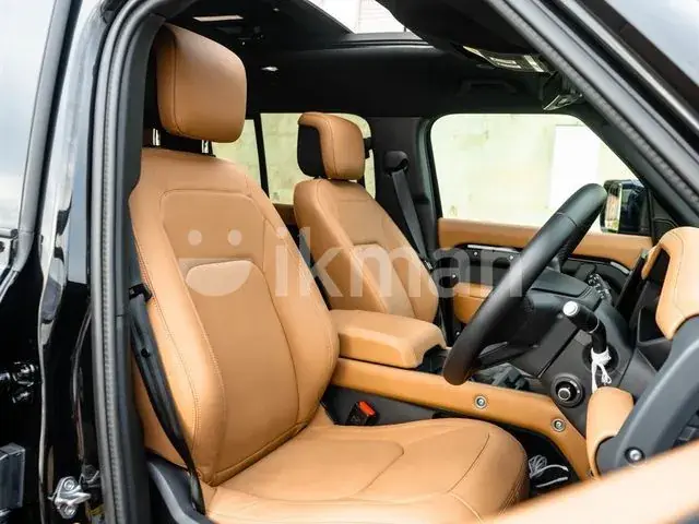 Land Rover Defender 2025 photo 3