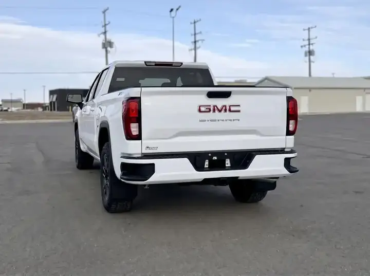 GMC Sierra 1500 2026 photo 5