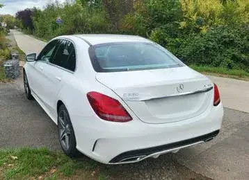 Mercedes-Benz C-Class 2017 photo 2
