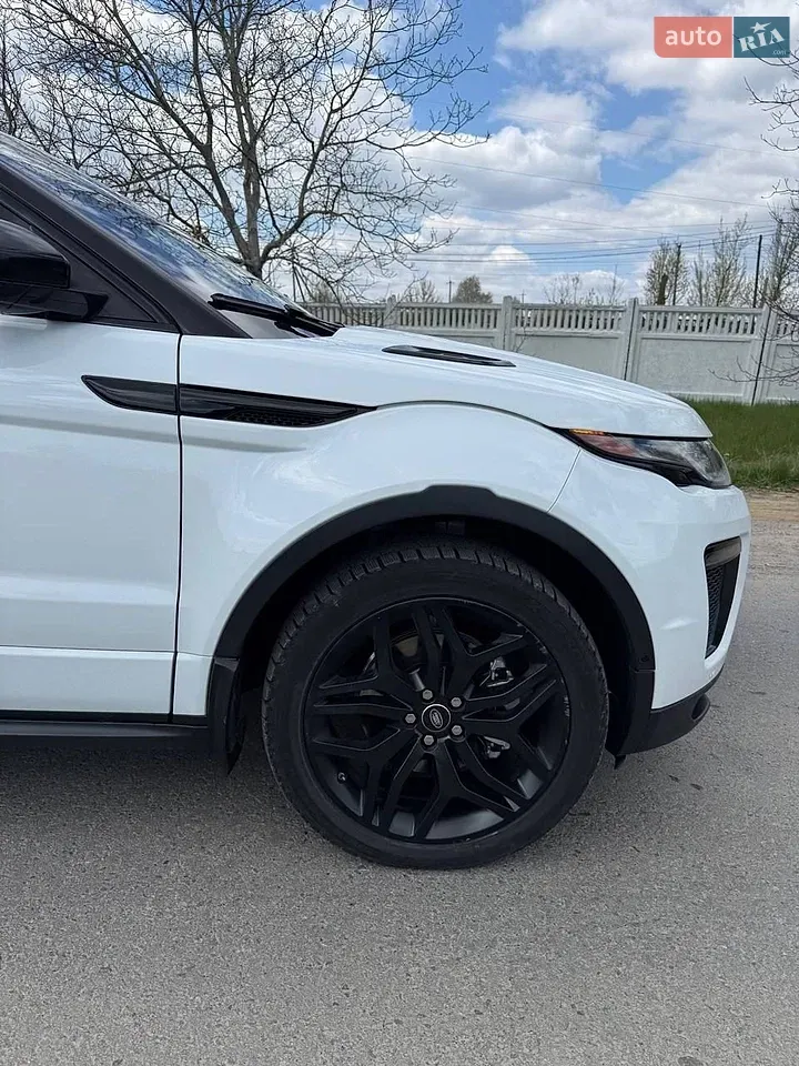 Land Rover Range Rover Evoque 2017 photo 4