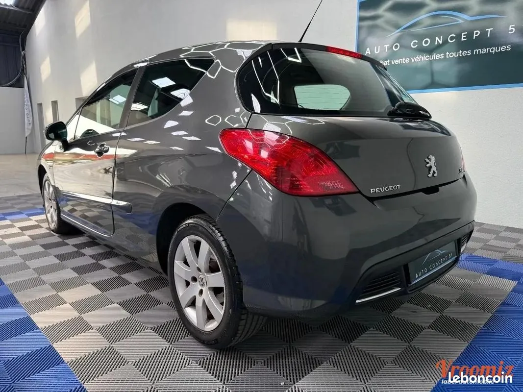 Peugeot 308 2010 photo 4
