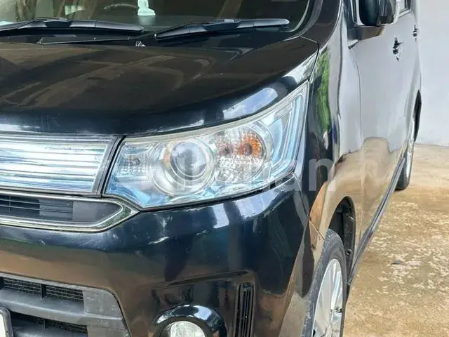 Suzuki Wagon R 2015 photo 4