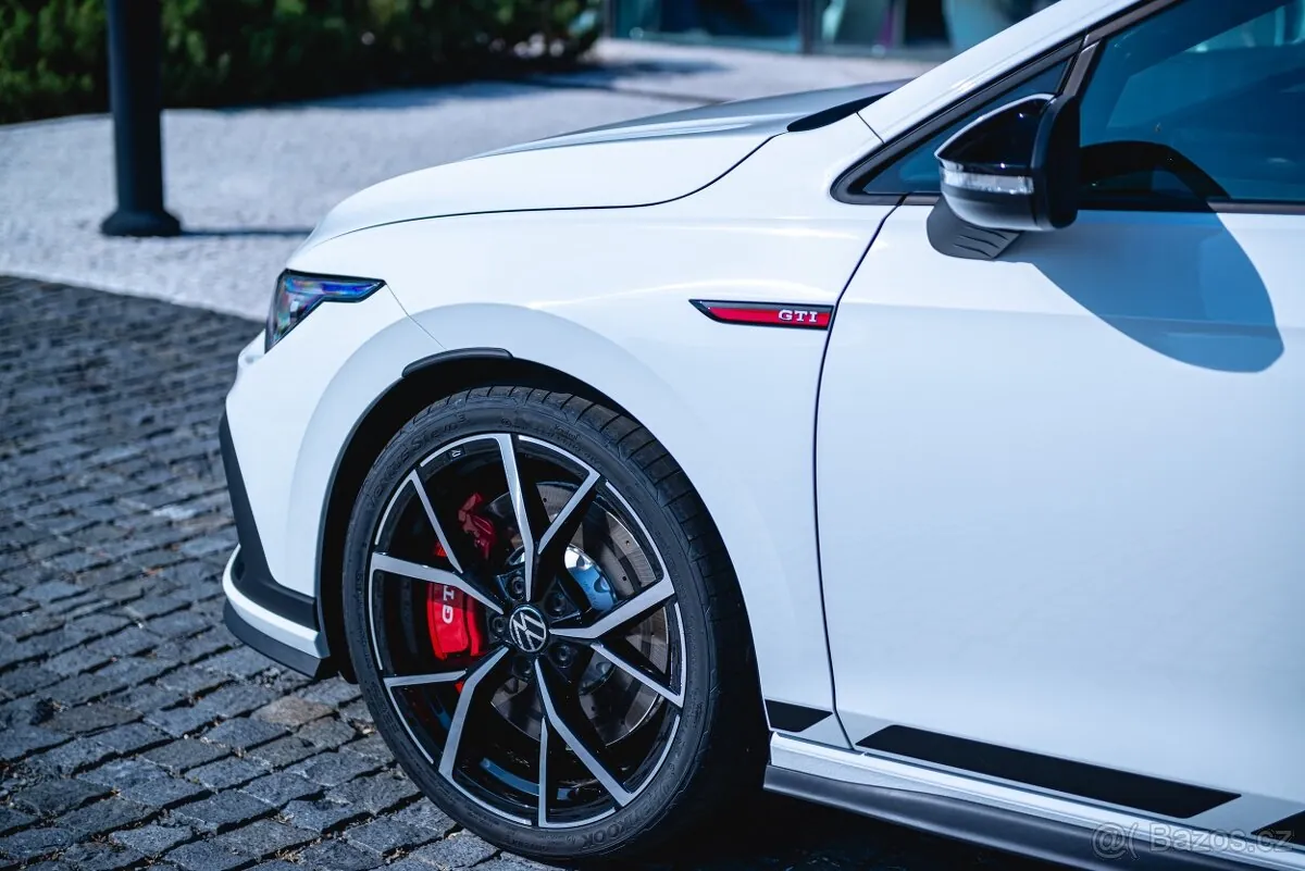 Volkswagen Golf Gti 2022 photo 4