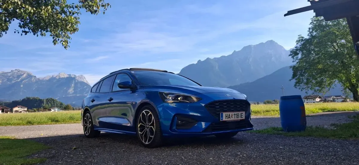 Ford Focus 2020 photo 2