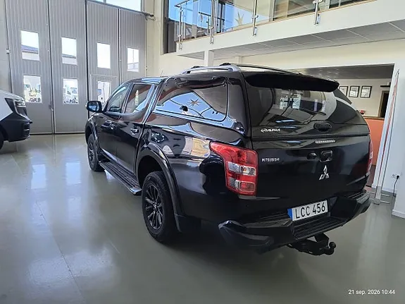 Mitsubishi L200 2018 photo 4