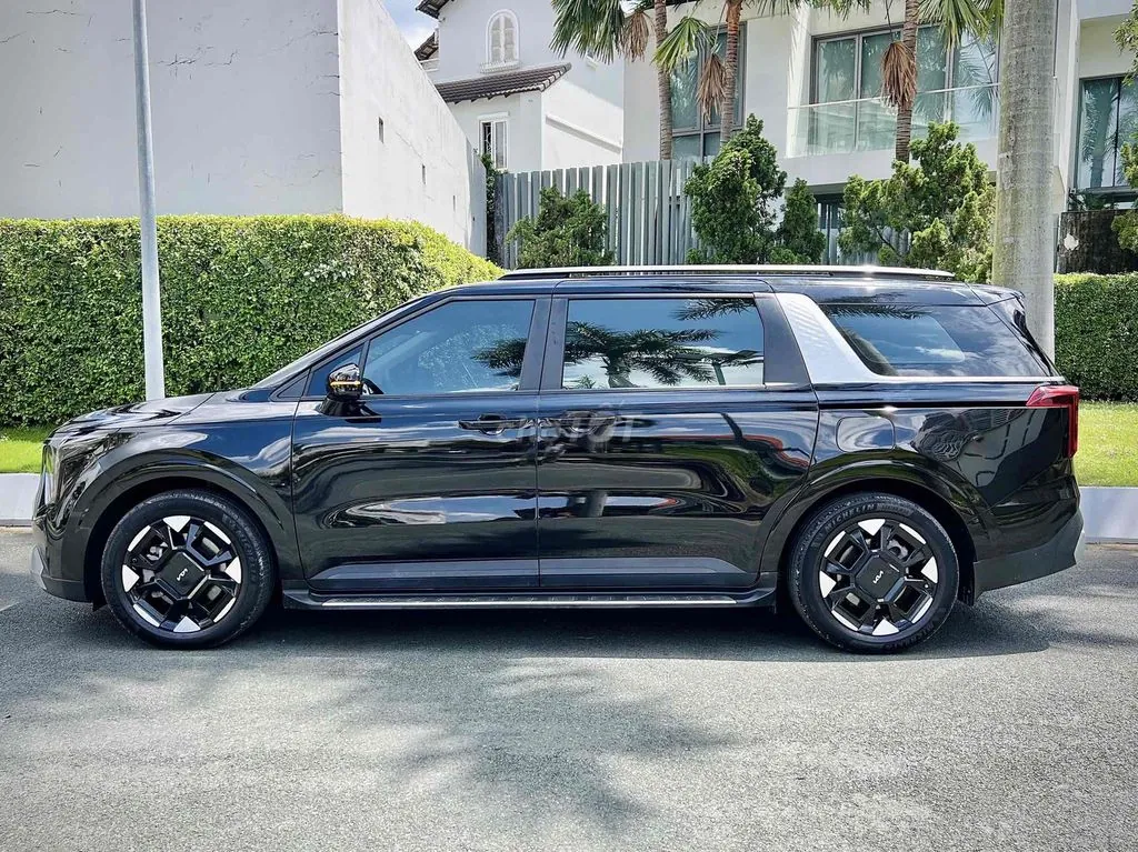 Kia Carnival 2025 photo 4