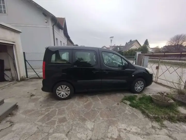 Citroen Berlingo 2012 photo 2