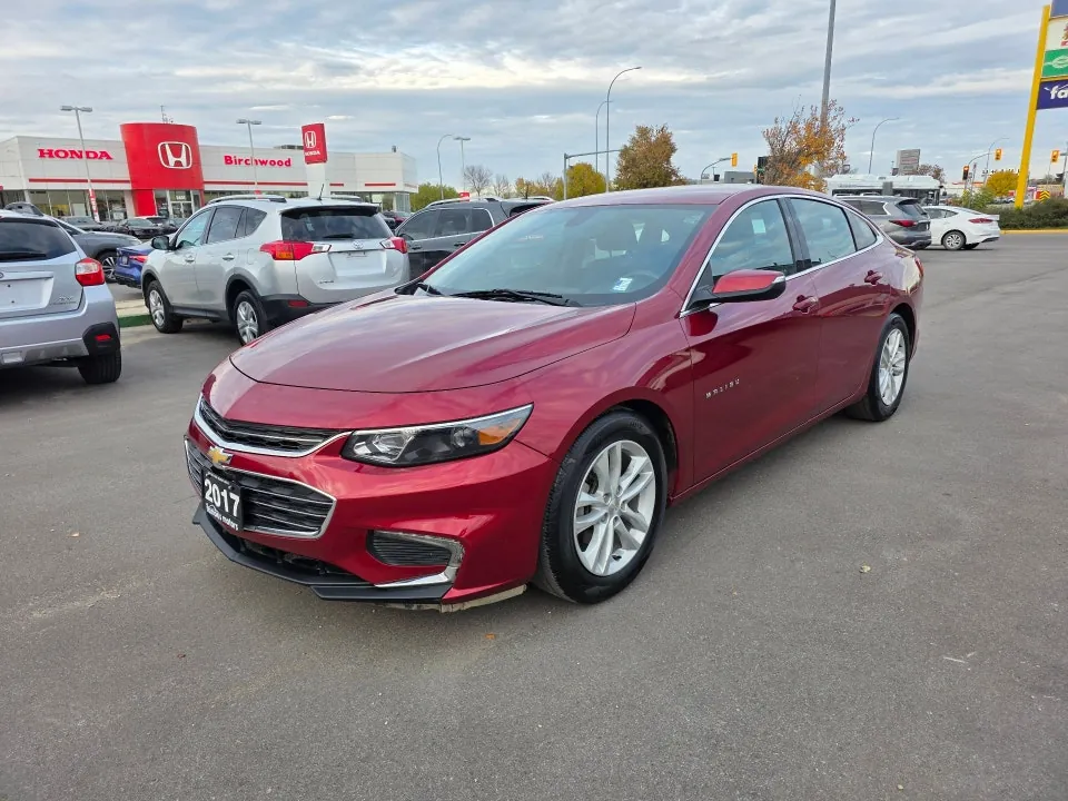 Chevrolet Malibu 2017 photo 3
