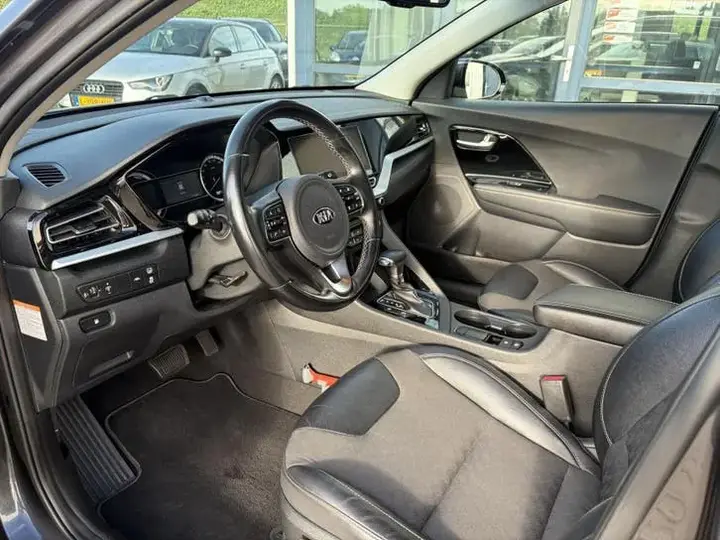 Kia Niro 2021 photo 2