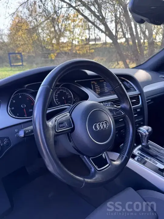 Audi A4 2013 photo 4