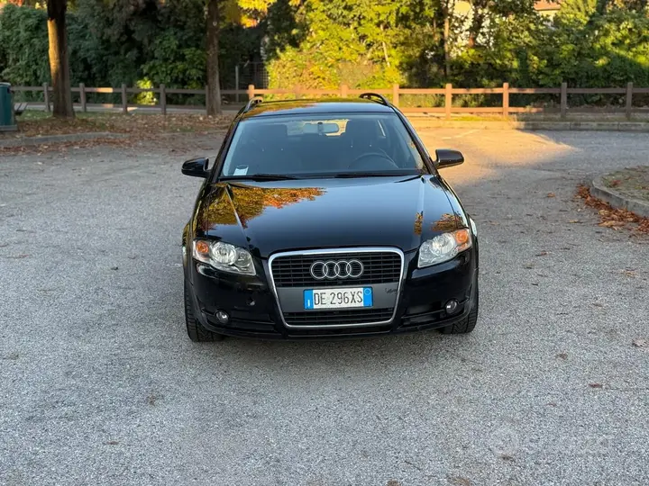 Audi A4 2006 photo 2