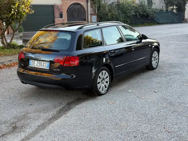 Audi A4 2006 photo 4