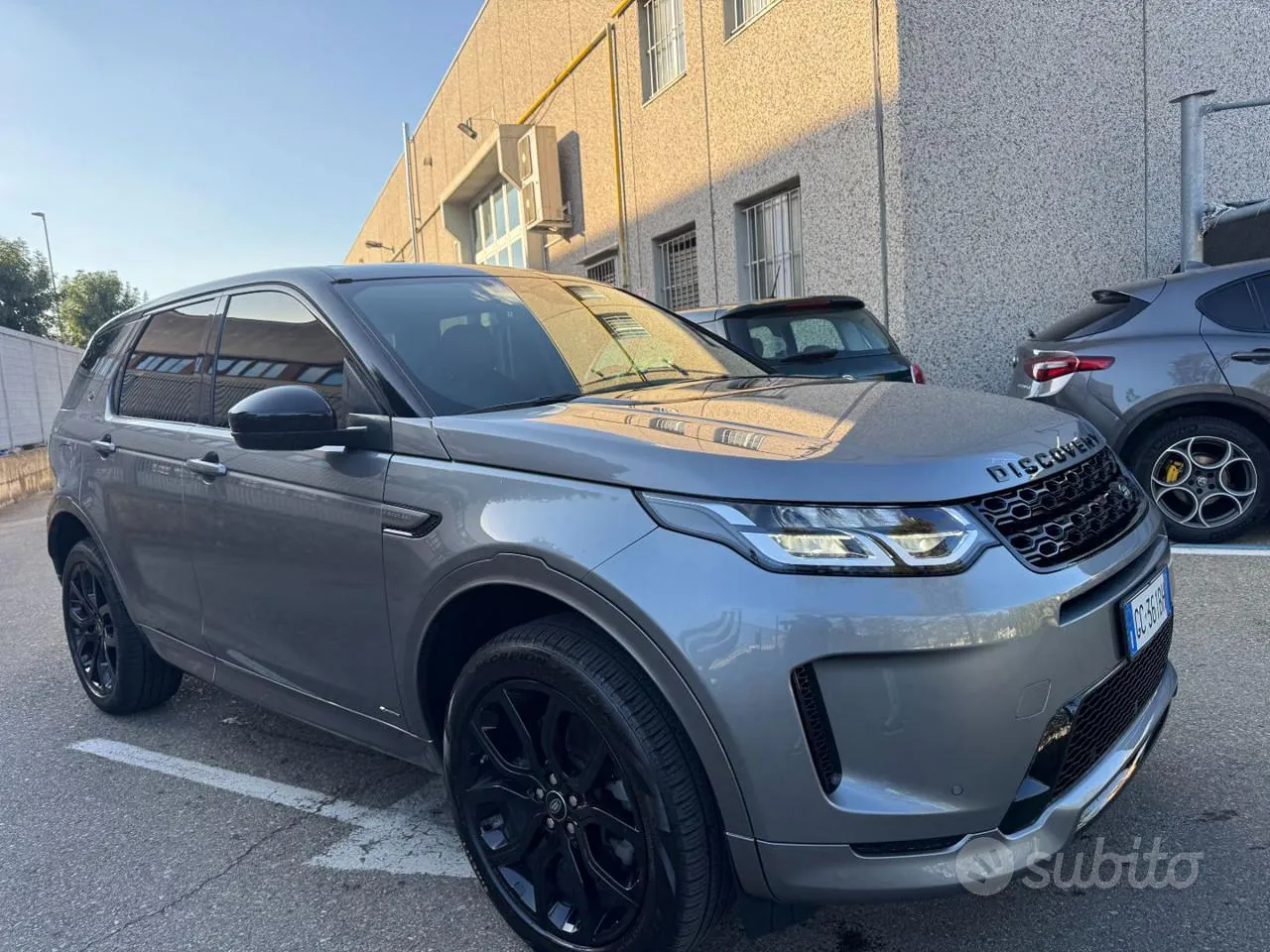 Land Rover Discovery Sport 2020 photo 3