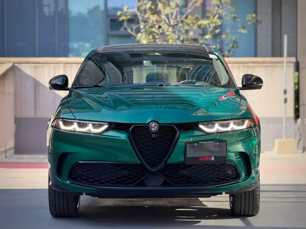 Alfa Romeo Tonale 2024 photo 3