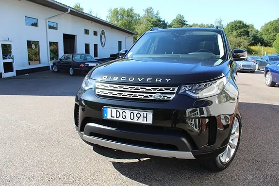 Land Rover Discovery 2019 photo 3