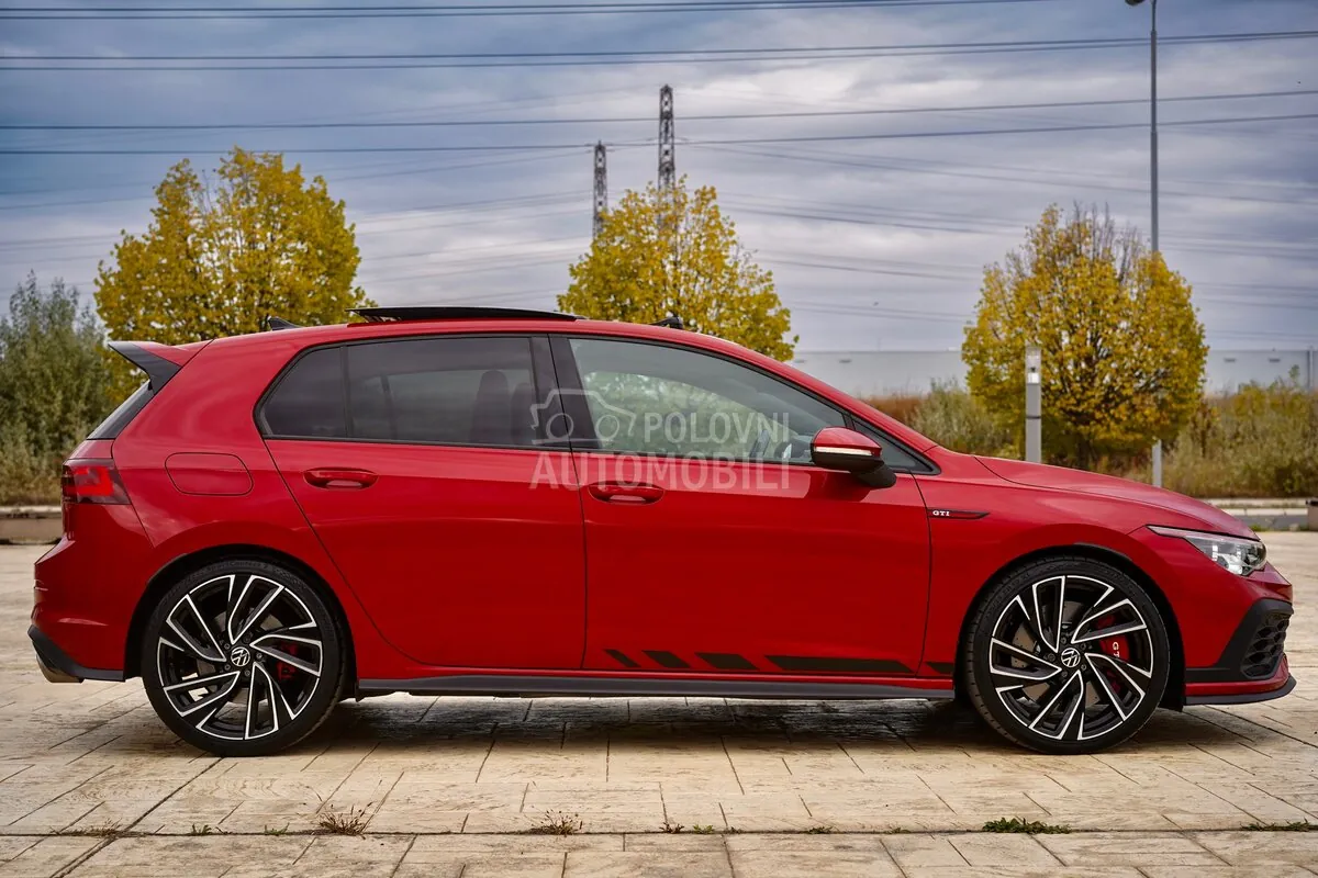 Volkswagen Golf 8 2021 photo 4