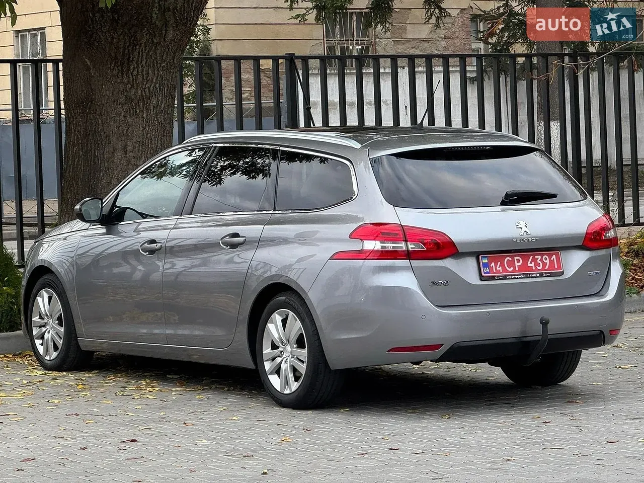 Peugeot 308 2015 photo 5