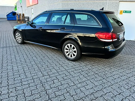 Mercedes-Benz E200 2014 photo 2