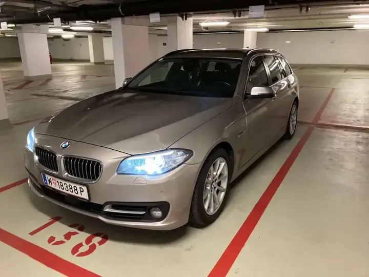 BMW 5 Series 2015 photo 2