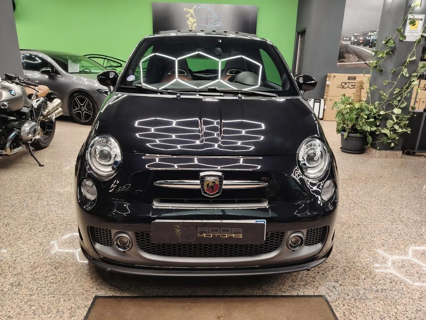 Abarth 595 2015 photo 2