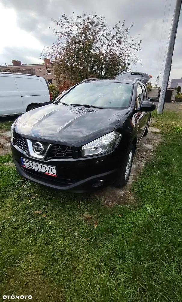 Nissan Qashqai+2