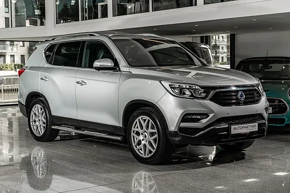 KG Mobility Rexton