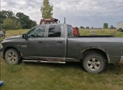 Dodge Ram 1500 2013 photo 2