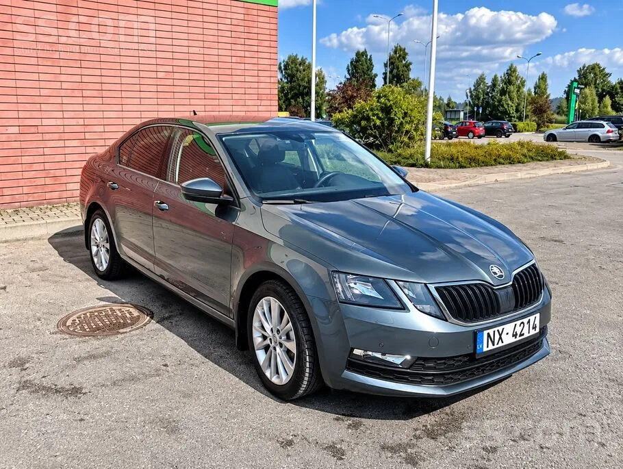 Skoda Octavia 2019 photo 2