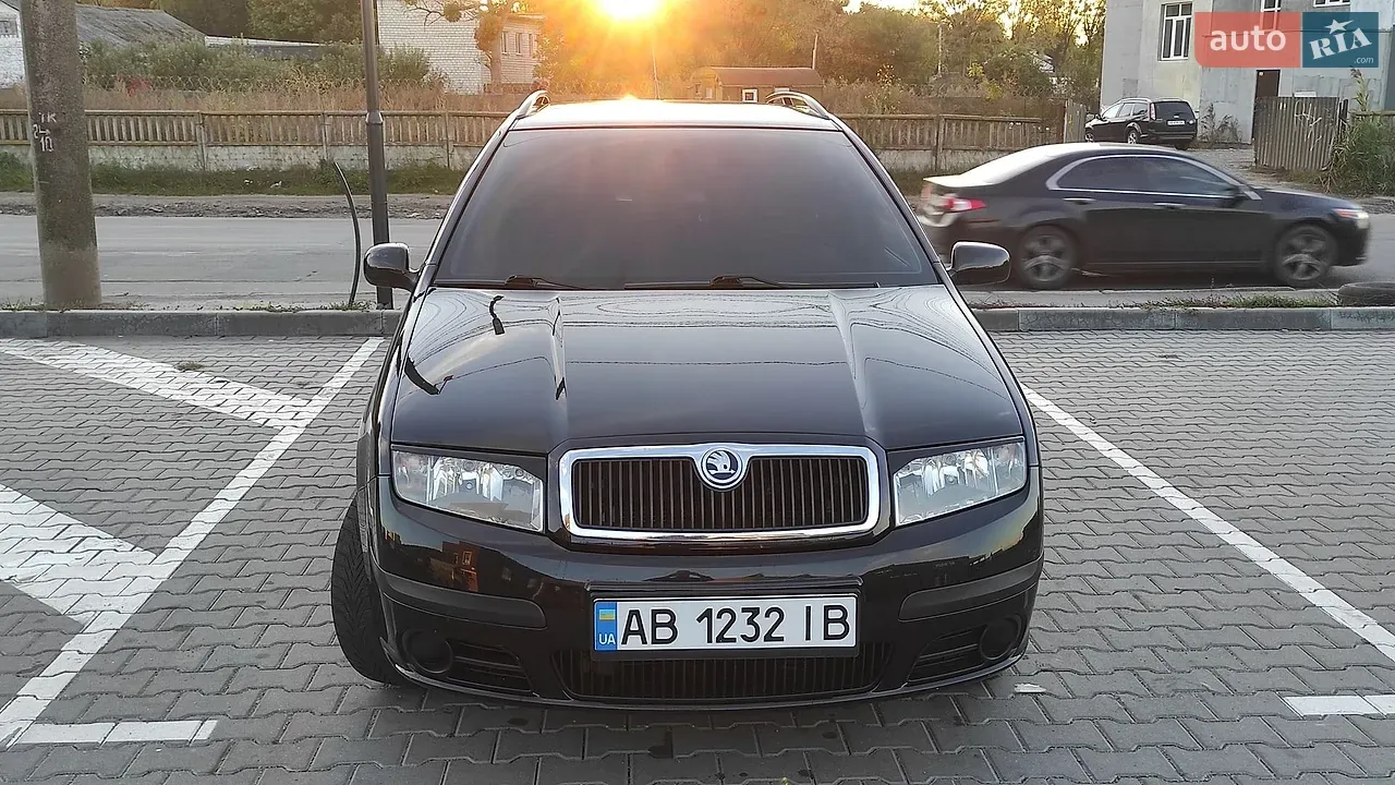 Skoda Fabia 2005 photo 3