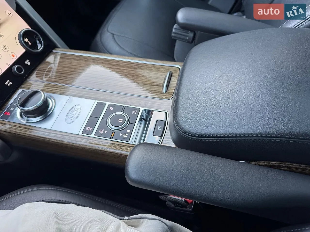 Land Rover Range Rover 2018 photo 3