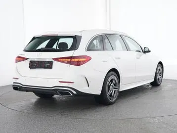 Mercedes-Benz C-Class 2024 photo 2
