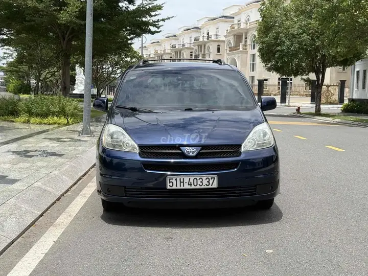 Toyota Sienna 2003 photo 3