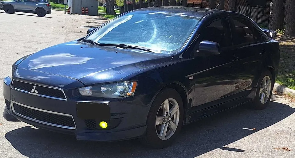 Mitsubishi Lancer 2013 photo 2