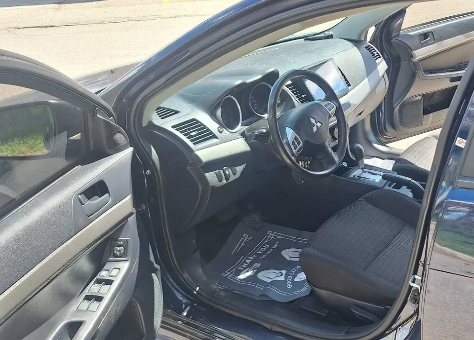 Mitsubishi Lancer 2013 photo 5