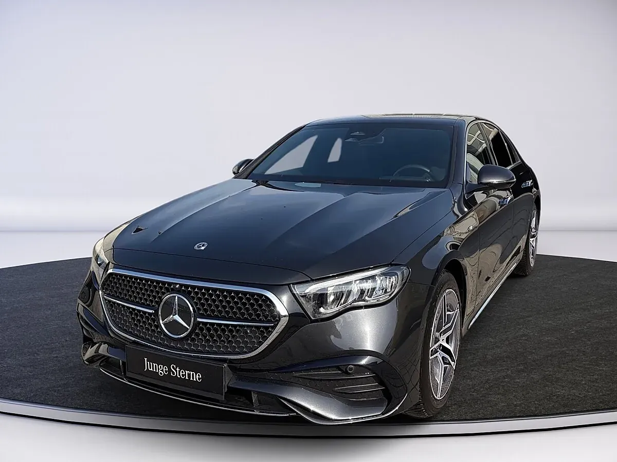 Mercedes-Benz E-Class 2025 photo 4