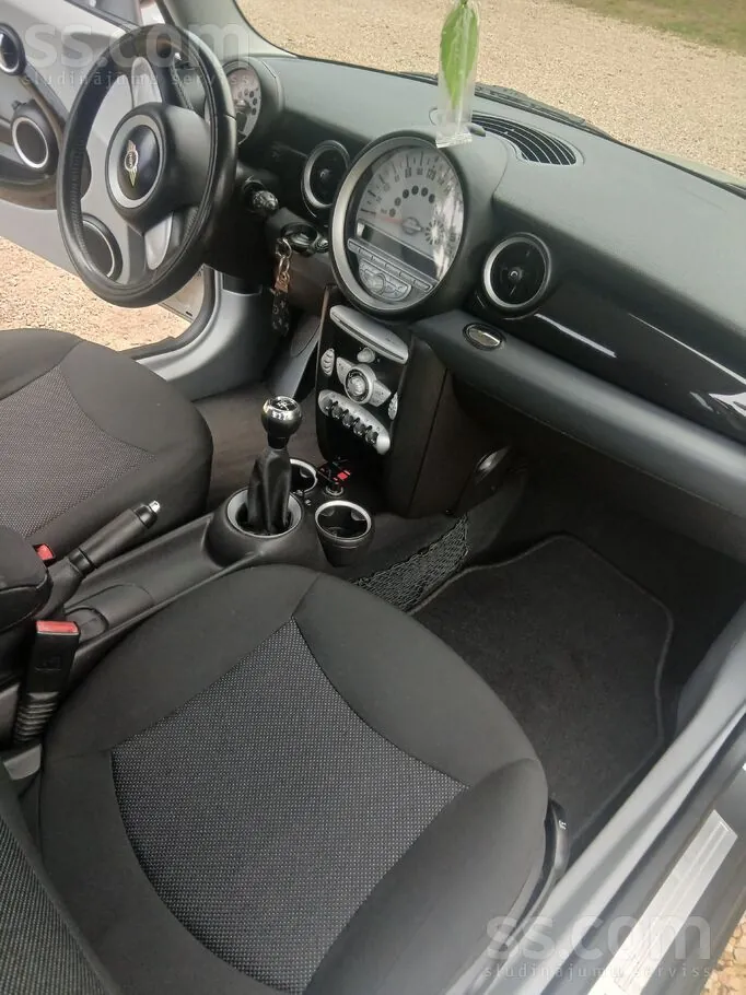 Mini One 2008 photo 2