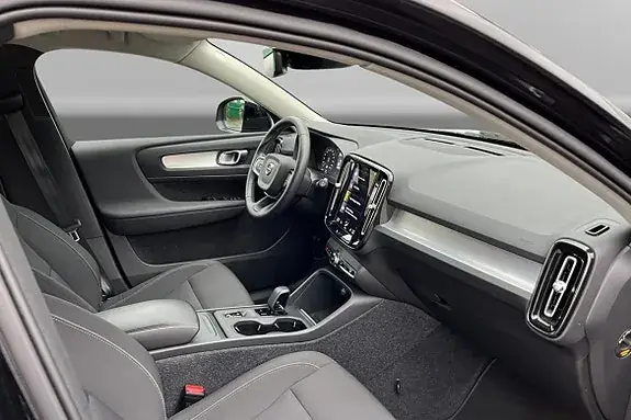 Volvo Xc40 2022 photo 4