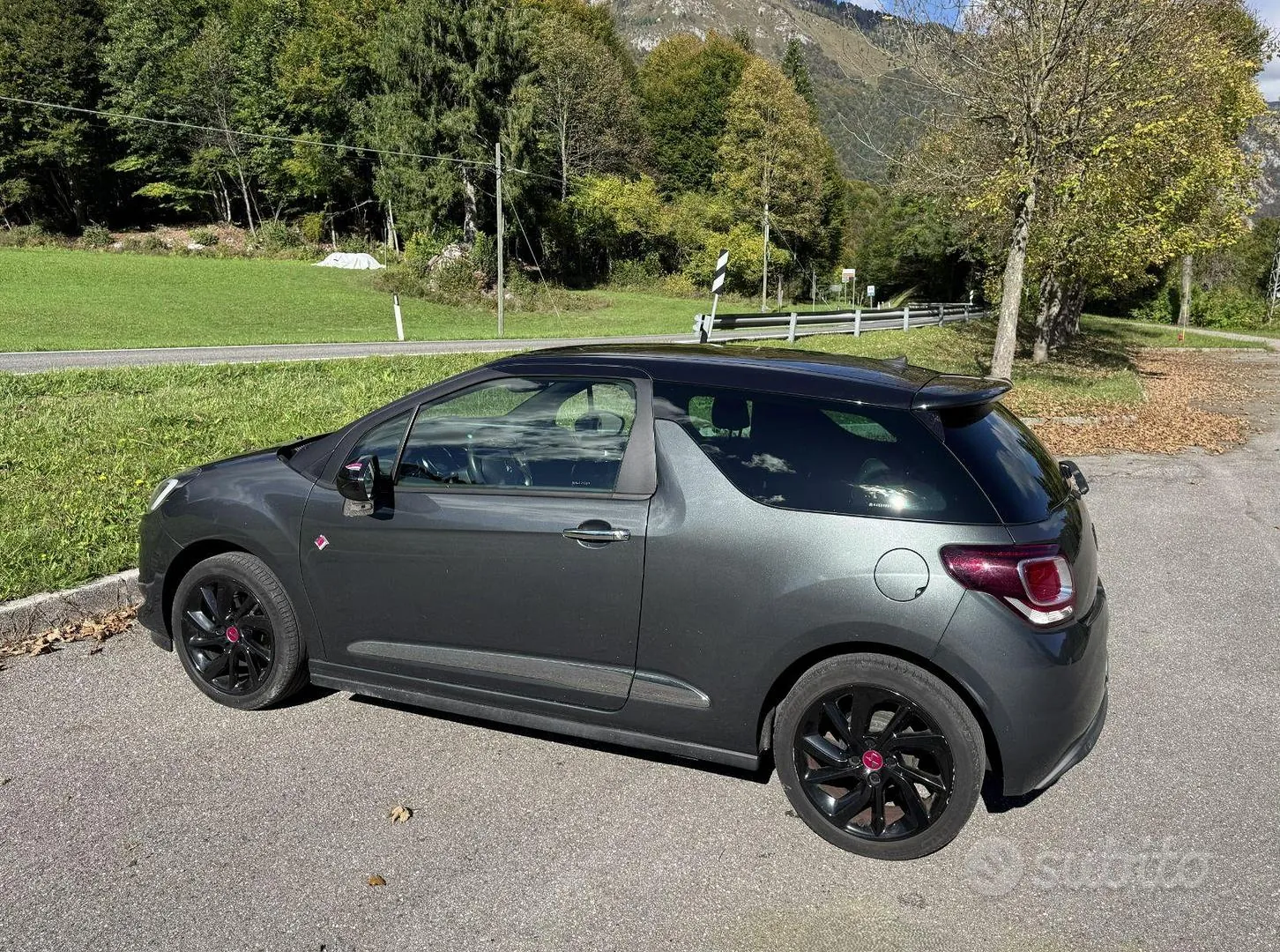 DS Automobiles Ds 3 2017 photo 2