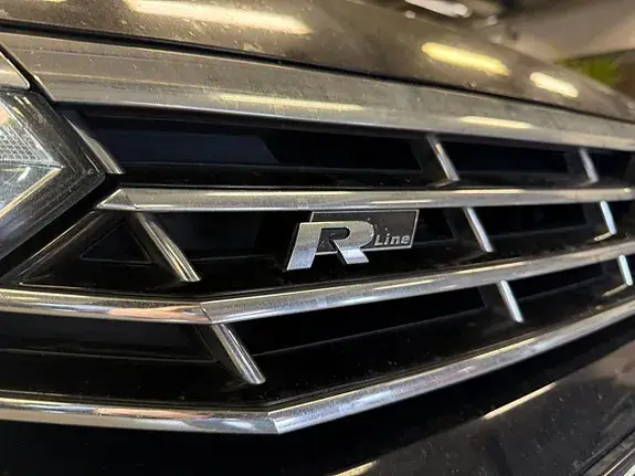 Volkswagen Passat 2018 photo 3