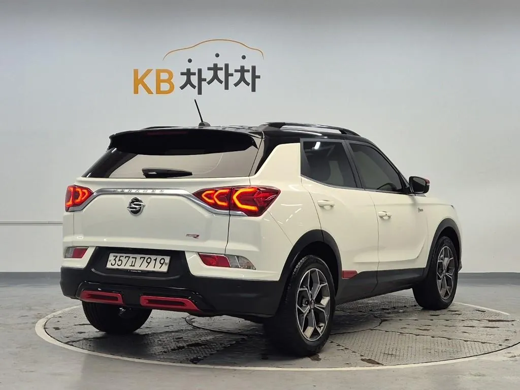 KG Mobility Korando 2022 photo 3