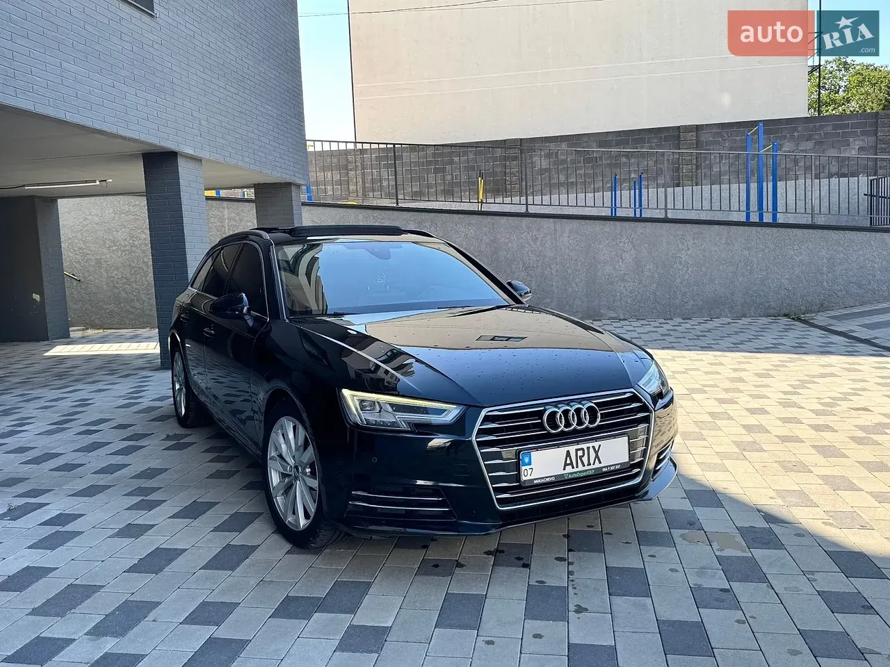 Audi A4 2016 photo 3