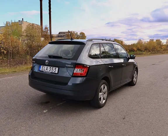 Skoda Fabia 2018 photo 5