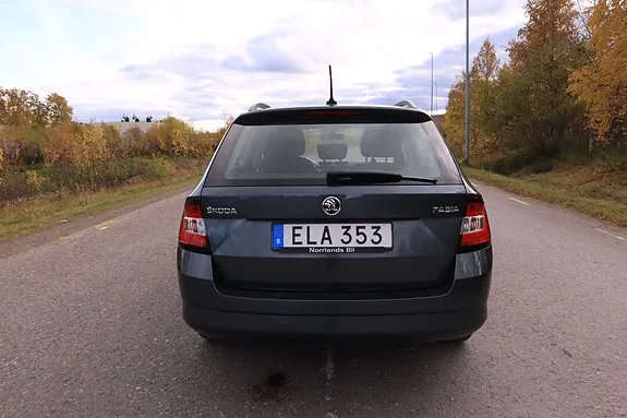Skoda Fabia 2018 photo 4