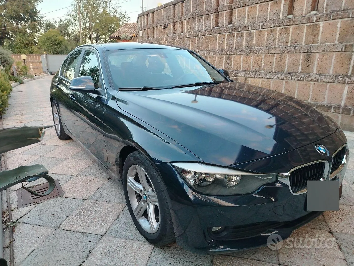 BMW 318D 2014 photo 2