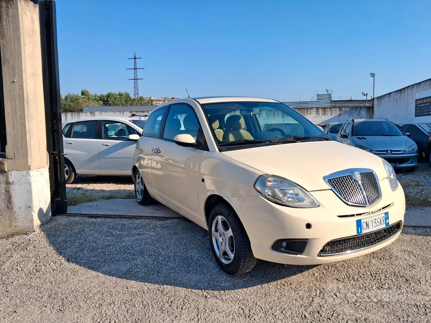 Lancia Ypsilon 2004 photo 3