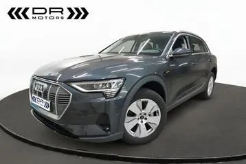 Audi E-Tron 2021 photo 2