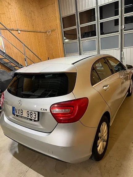 Mercedes-Benz A180 2014 photo 3
