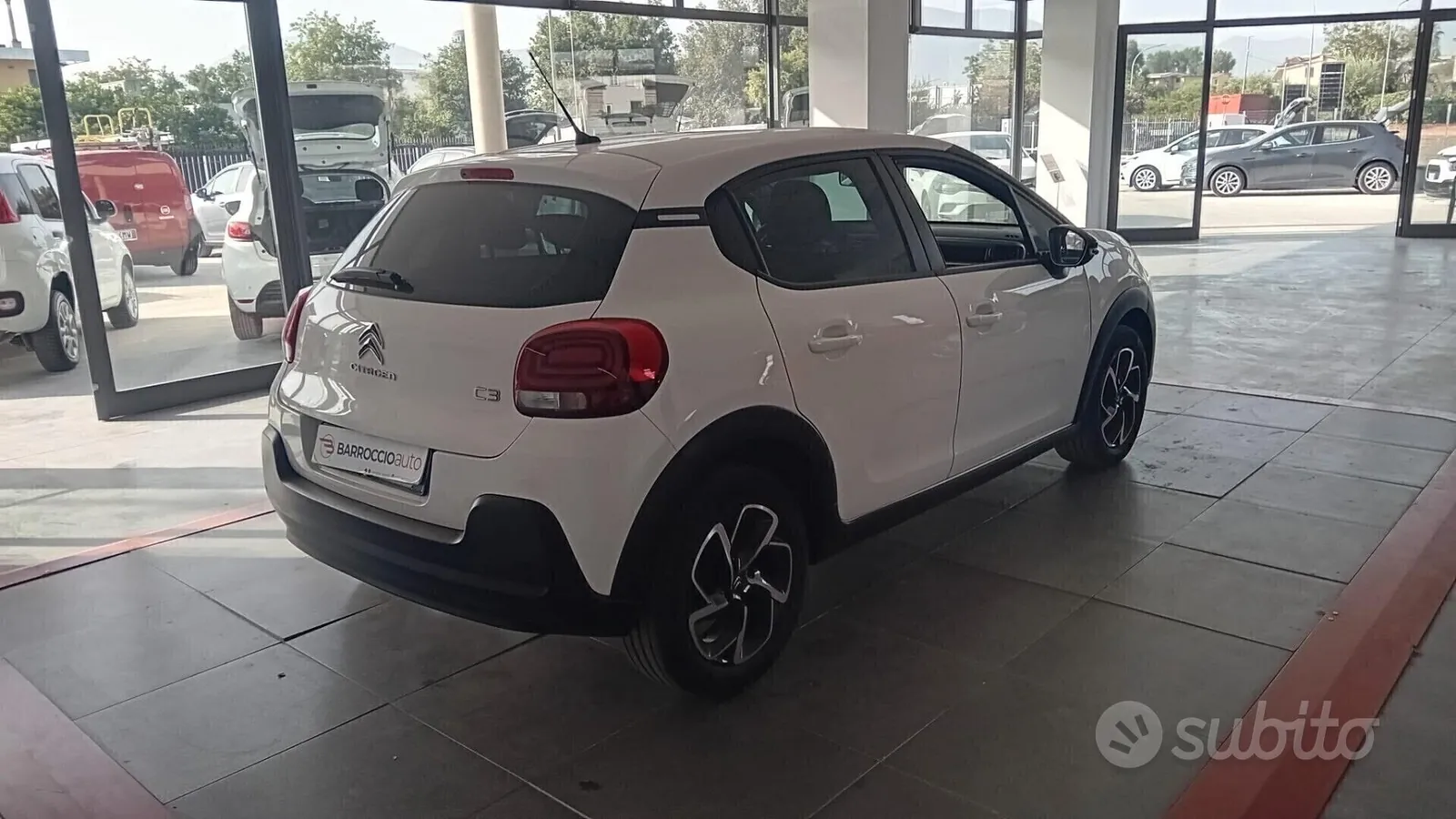 Citroen C3 2023 photo 2