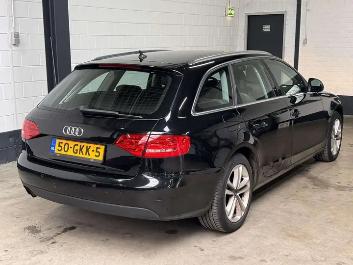 Audi A4 2008 photo 5